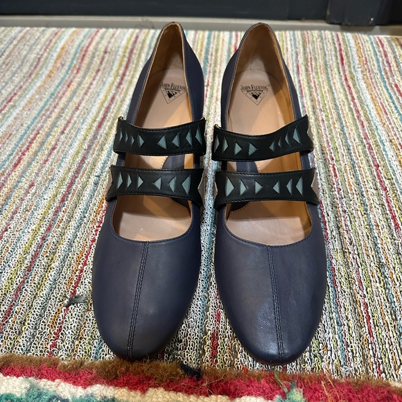 Fluevog EXCELLENT Greater Expectations Pettitt navy geometric Mary Jane pump- 10 - Picture 6 of 16